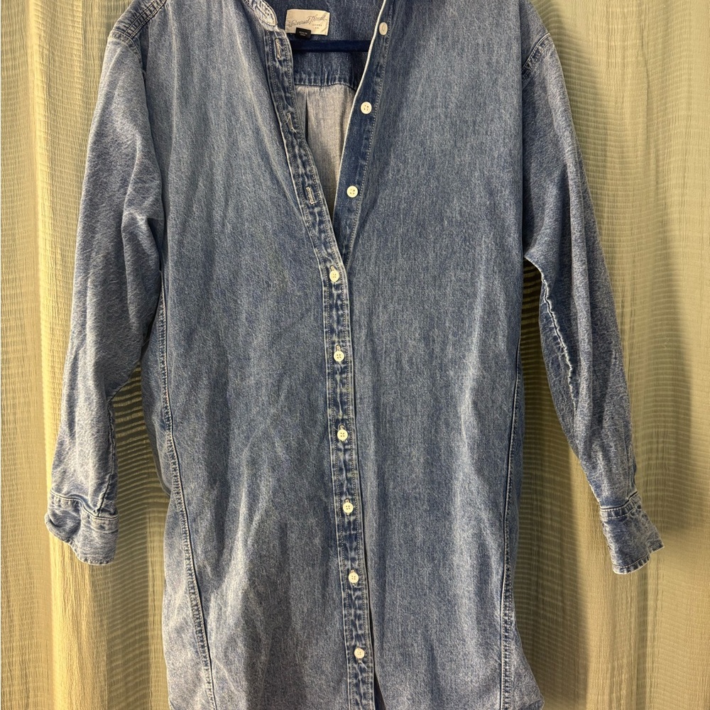 Universal Thread Blue Denim Top
